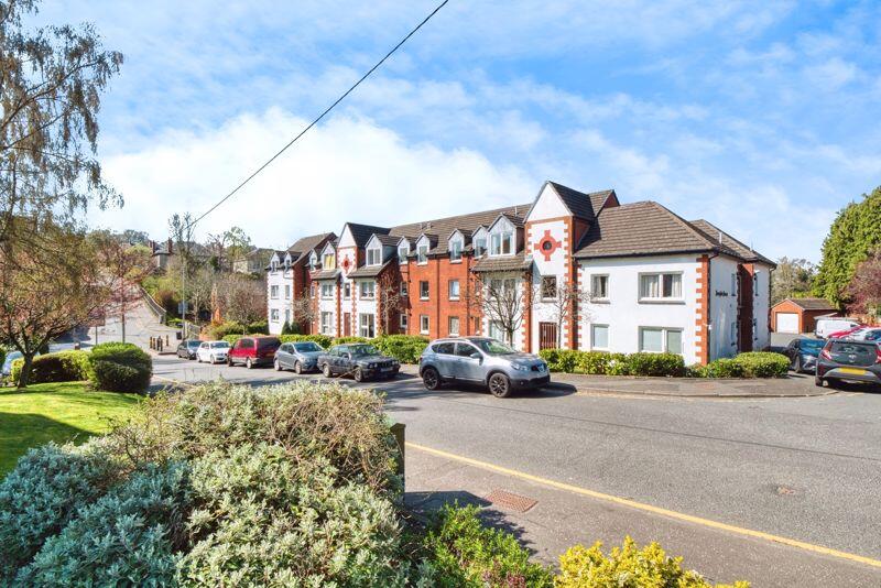 Main image of property: Homeglen House, Glasgow, G46 7NF