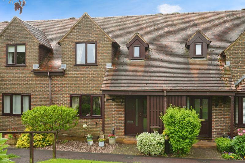 Additional property image - Courville close, Alveston, BS35 3RR
