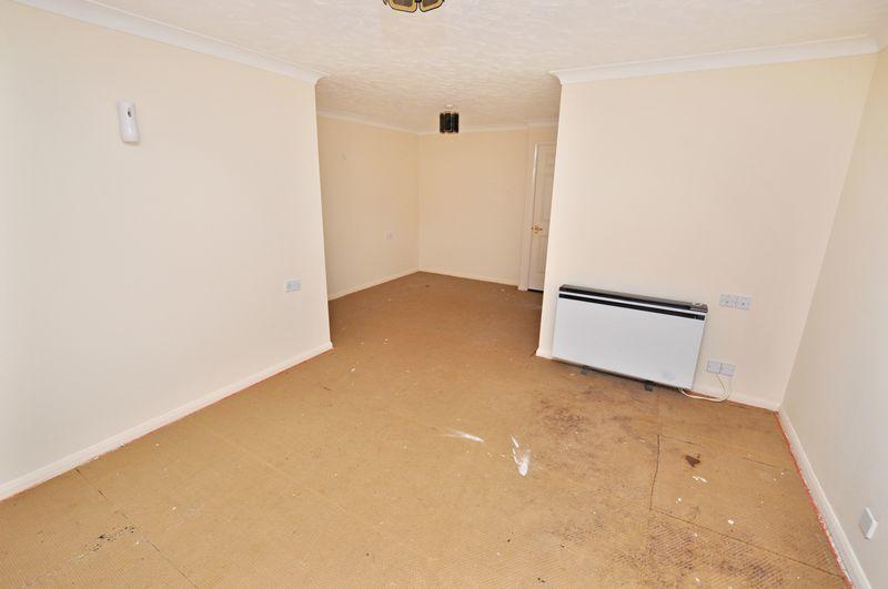 1 bedroom flat for sale in Beck Court, Beckenham, BR3 4RB, BR3