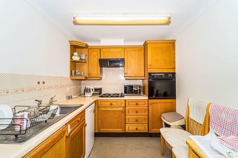 1 bedroom flat for sale in Balcon Court, Ealing, W5 3AZ, W5