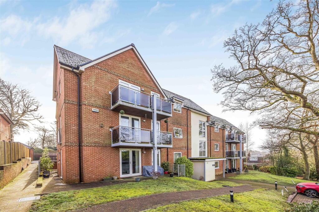 Main image of property: Ashcroft Court, 60 Winchester Road, Chandler's Ford, Eastleigh