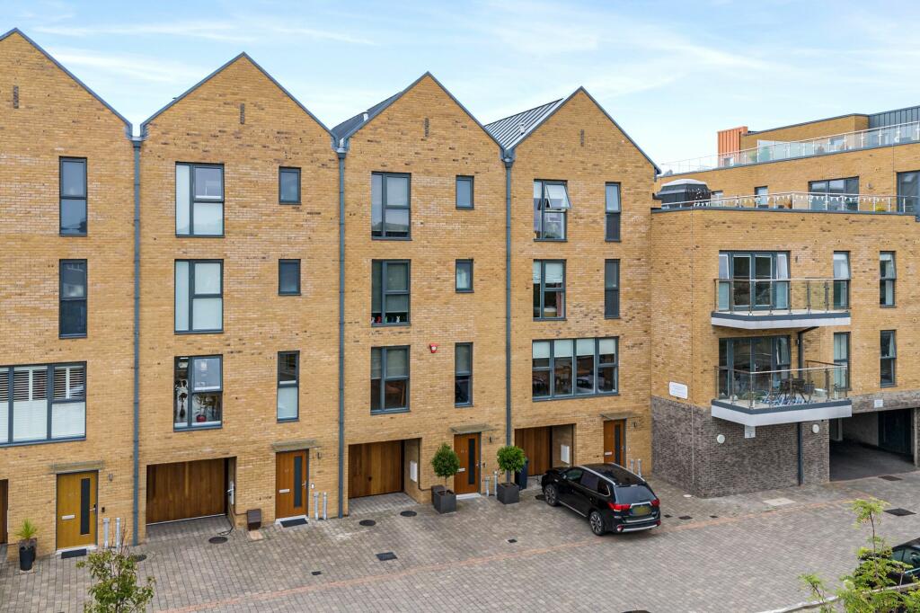 Additional property image - Salt Marsh Road, Shoreham-By-Sea, BN43