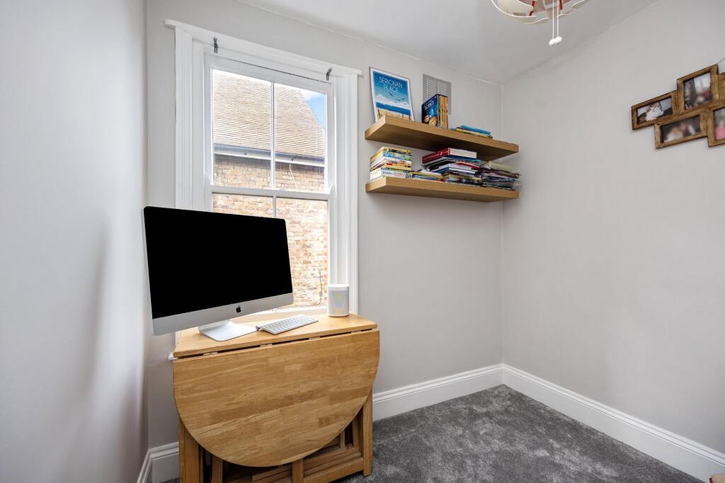 Additional property image - Highdown Avenue, Worthing, BN13