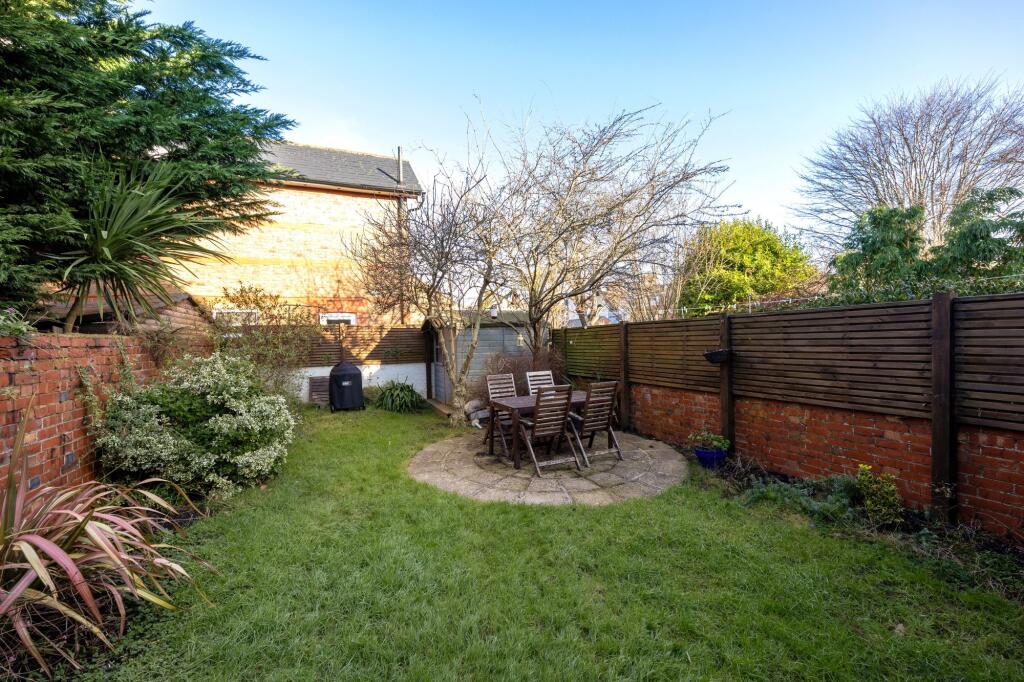 Additional property image - Highdown Avenue, Worthing, BN13