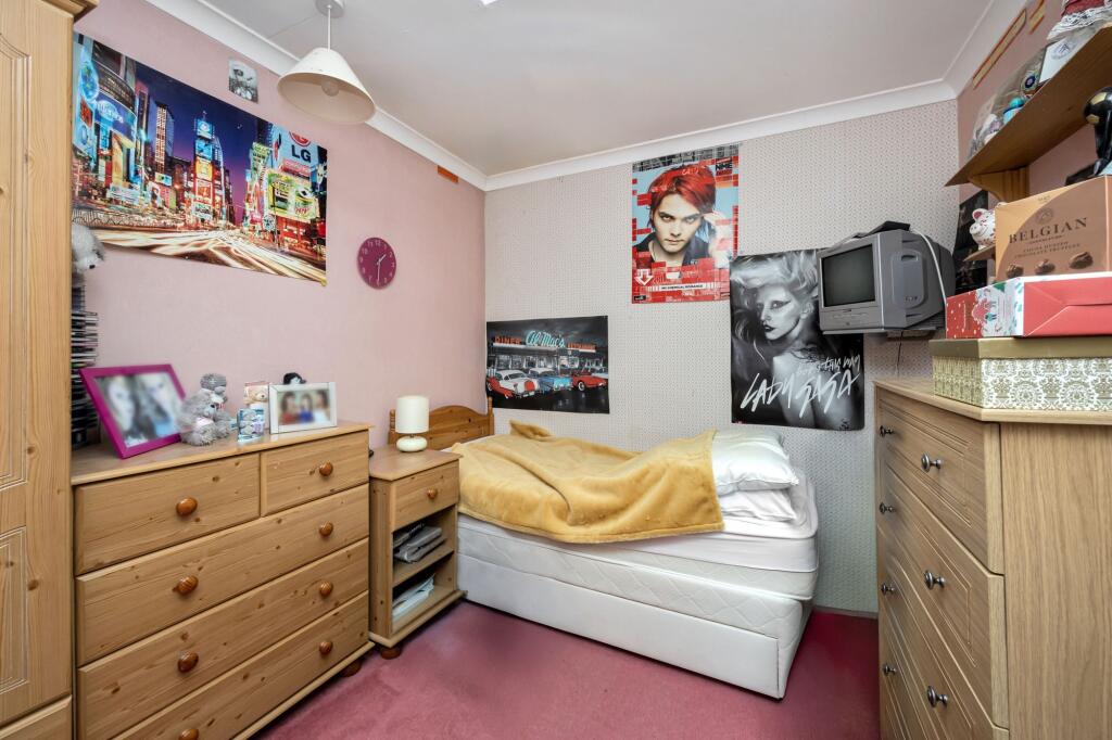 Additional property image - Greenways Crescent, Shoreham-By-Sea, BN43