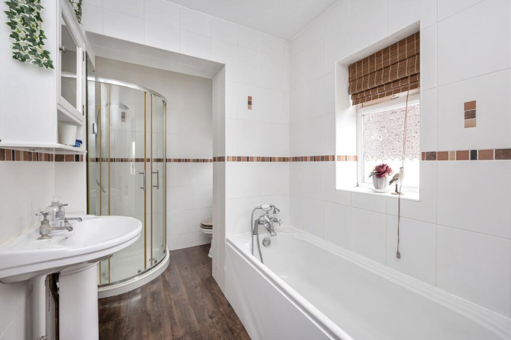 Additional property image - Greenways Crescent, Shoreham-By-Sea, BN43