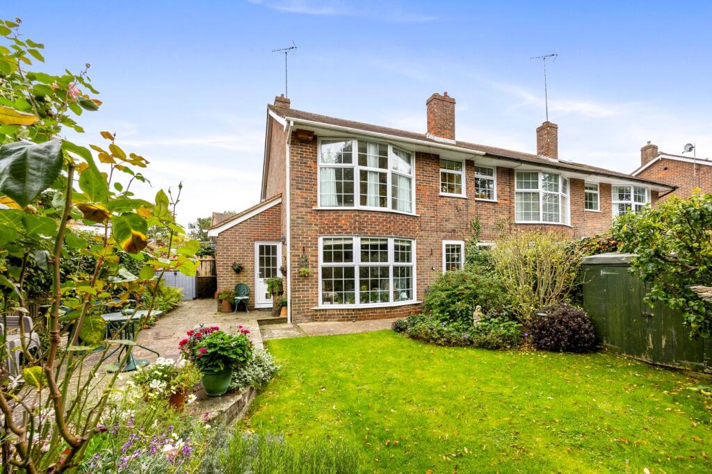 Main image of property: King Alfred Close, Steyning, BN44