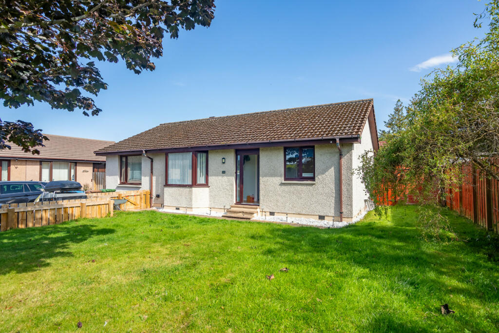 3 bedroom detached bungalow for sale in Cameron Road, Nairn, IV12 5NS, IV12