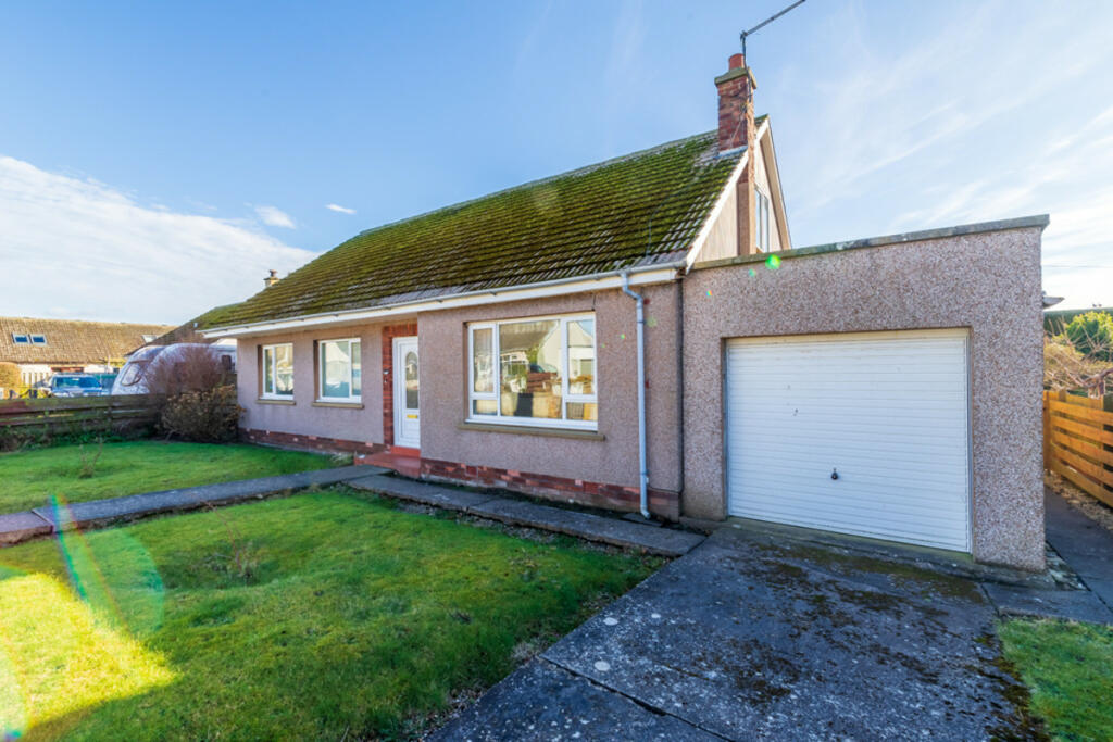 5 bedroom detached house for sale in Hopeman, Elgin, IV30 5SW, IV30