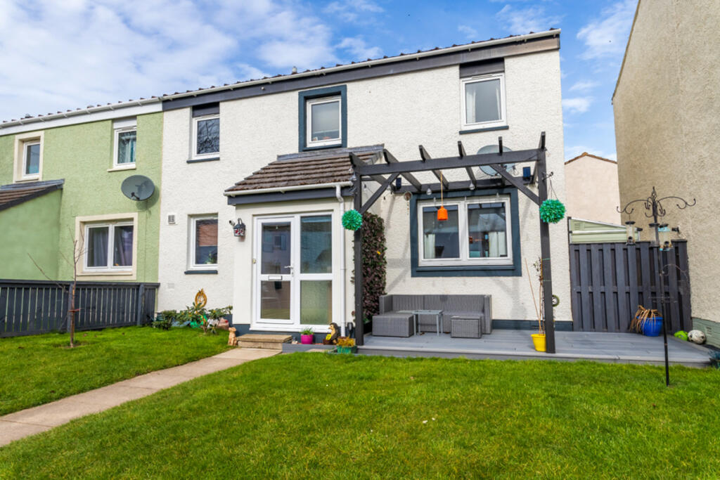 4 bedroom end of terrace house for sale in Abbey Crescent, Forres, IV36