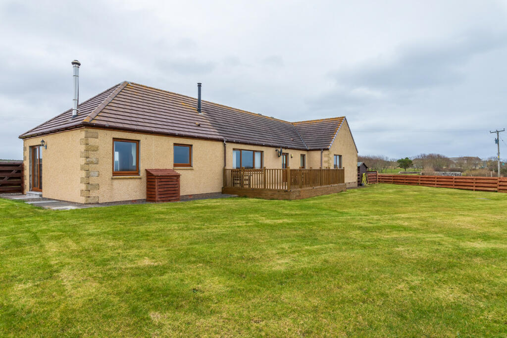 4 bedroom detached bungalow for sale in Kestrel View, Wick, KW1 4UD, KW1
