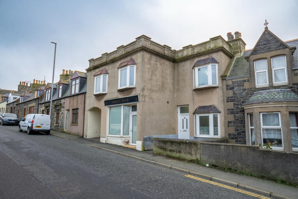 3 bedroom terraced house