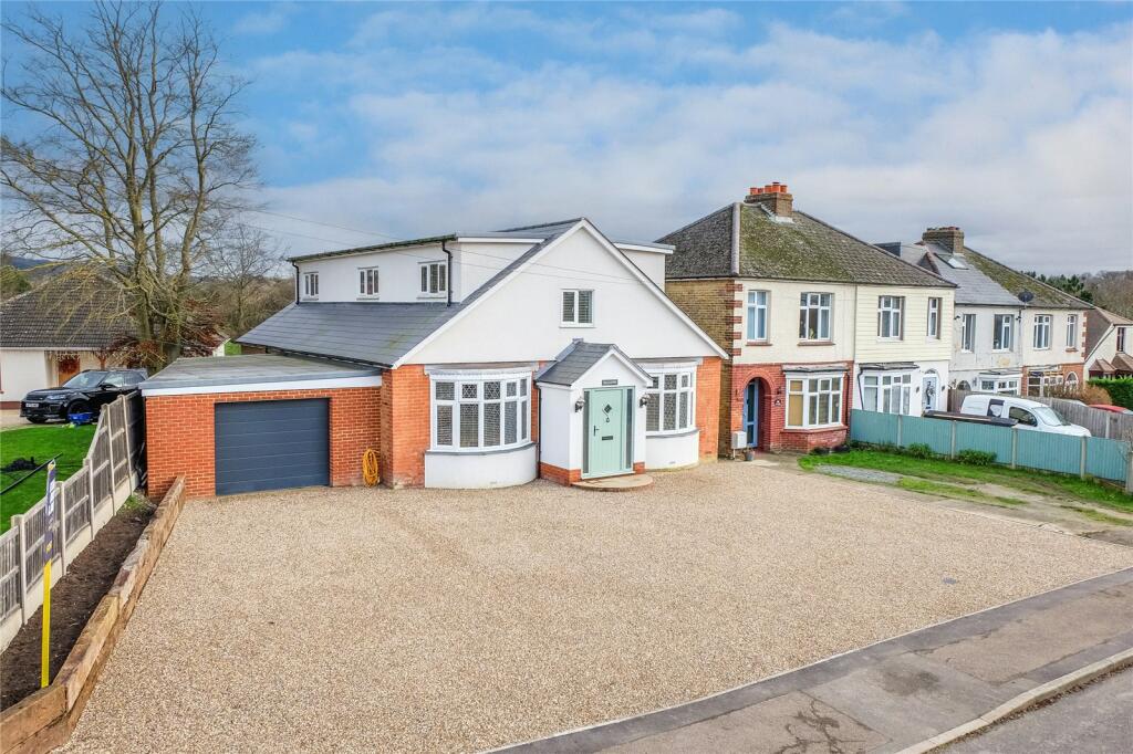 5 bedroom bungalow for sale in Chatham Road, Sandling, Maidstone, Kent