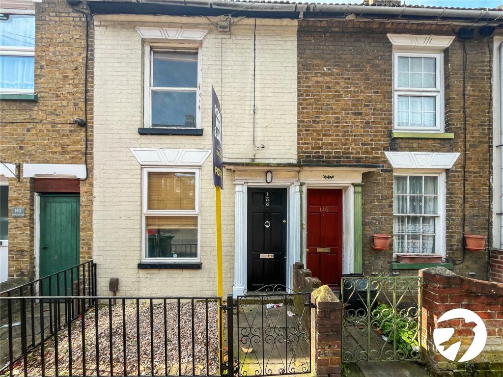 2 bedroom terraced house for sale in Union Street, Maidstone, Kent, ME14