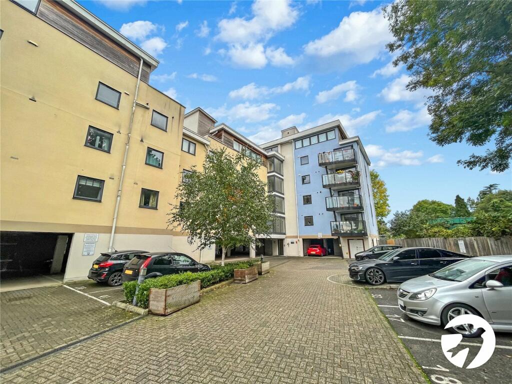 1 bedroom flat for rent in Clifford Way, Maidstone, Kent, ME16