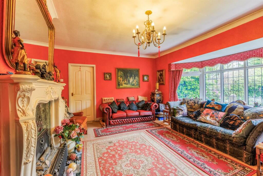 Additional property image - Nuneaton Road, Bulkington