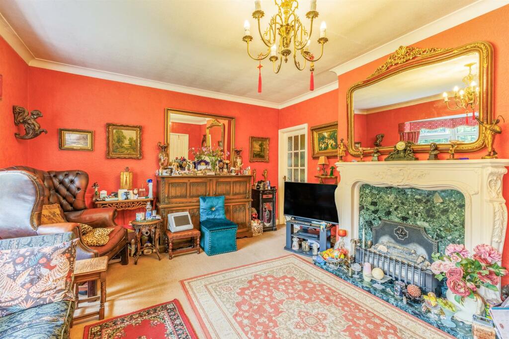 Additional property image - Nuneaton Road, Bulkington