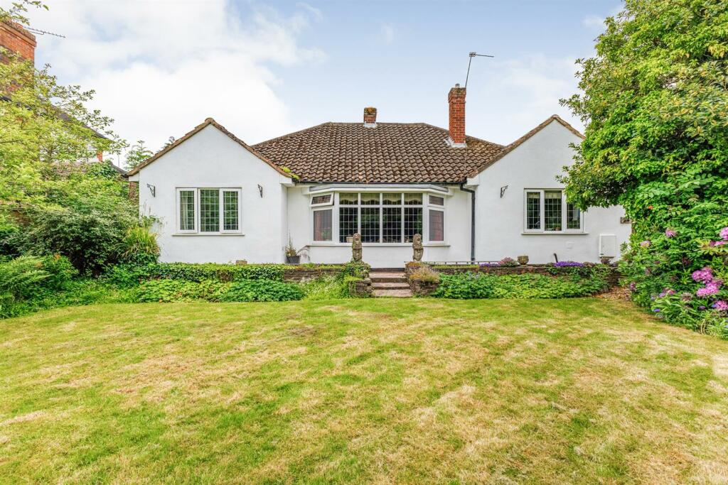 Additional property image - Nuneaton Road, Bulkington
