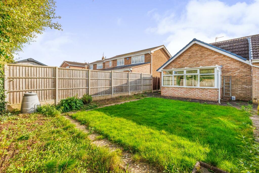 Additional property image - Ullswater Avenue, Nuneaton