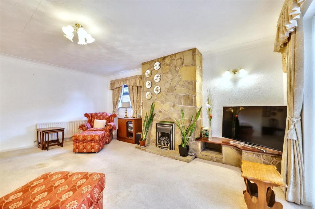 Additional property image - Thornhill Drive, Nuneaton