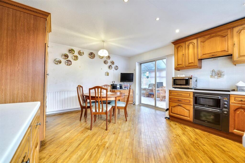 Additional property image - Thornhill Drive, Nuneaton
