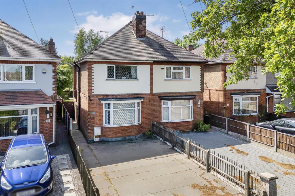 Main image of property: Arbury Road, Nuneaton