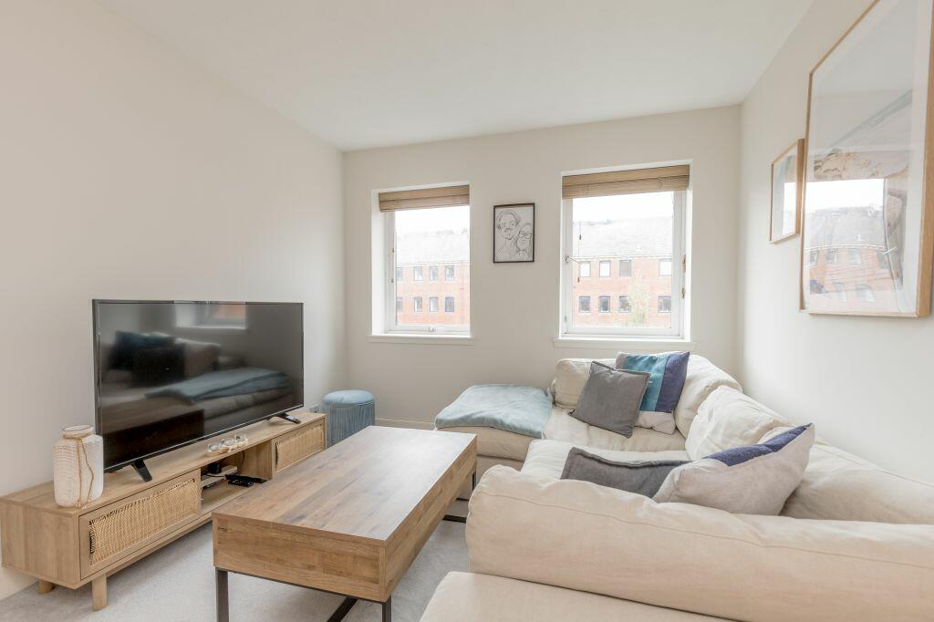 2 bedroom flat for sale in 163/18 Slateford Road, Edinburgh, EH14 1PD, EH14