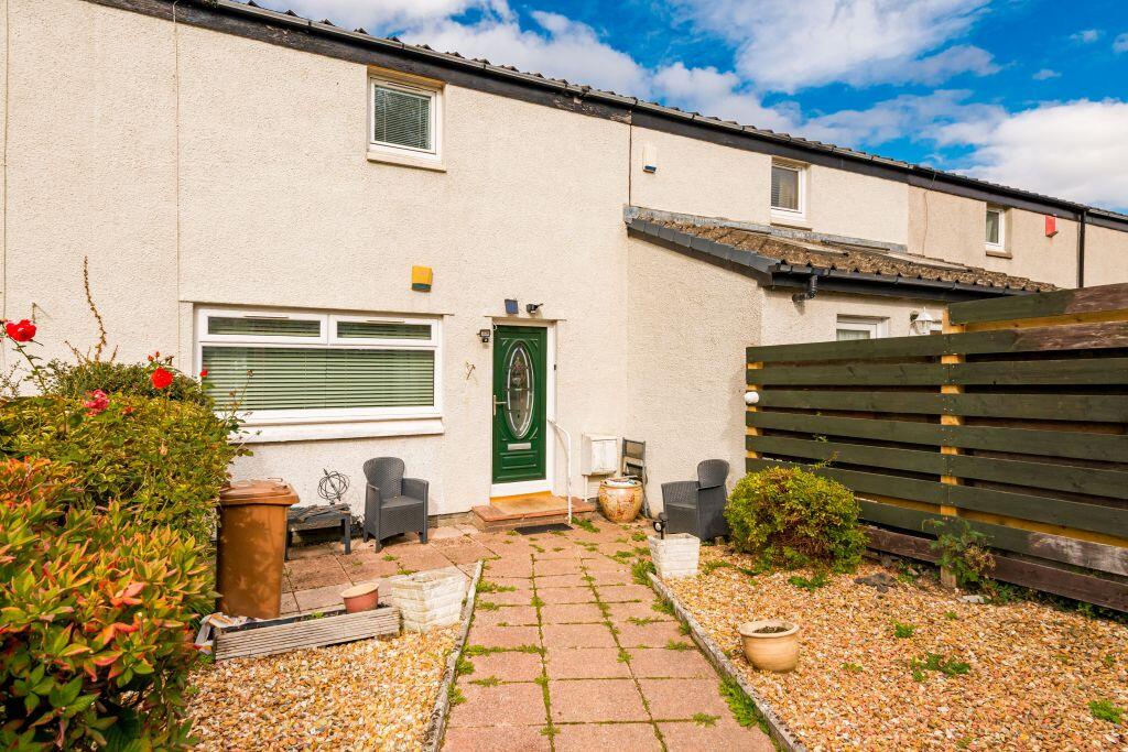 Main image of property: 7 Mortonhall Park Green, EDINBURGH, EH17 8SP