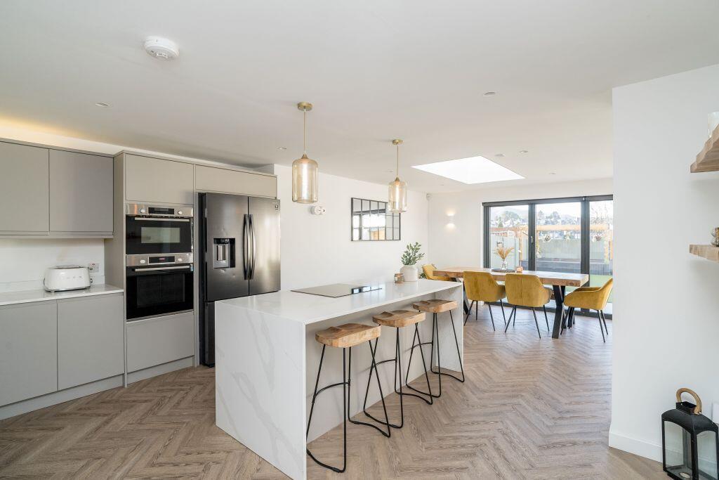 Main image of property: 16A, Skerryvore Loan, Edinburgh, EH10 6TX