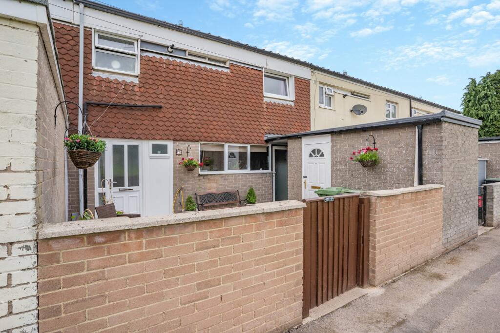 3 bedroom terraced house for sale in Newland Way, Monmouth, Wyesham, NP25
