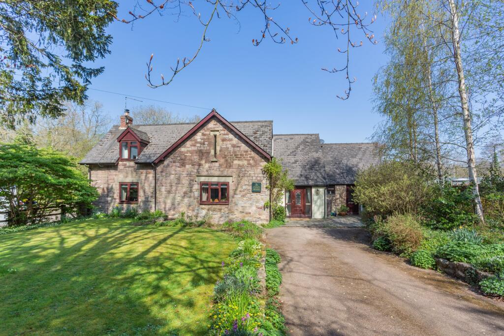 Main image of property:  Mitchel Troy, Monmouth
