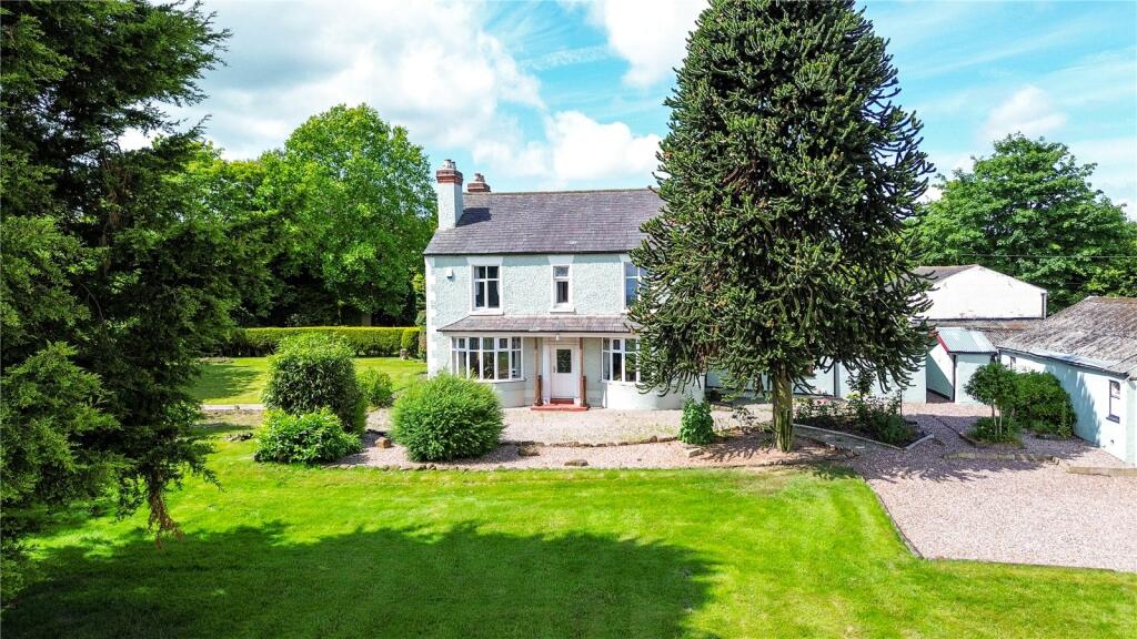 Main image of property: Pike Lane, Kingsley, Frodsham, Cheshire, WA6