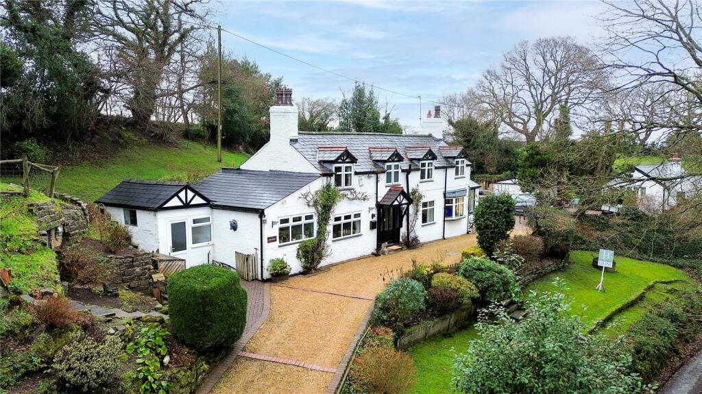 Main image of property: Dark Lane, Kingsley, Frodsham, Cheshire, WA6