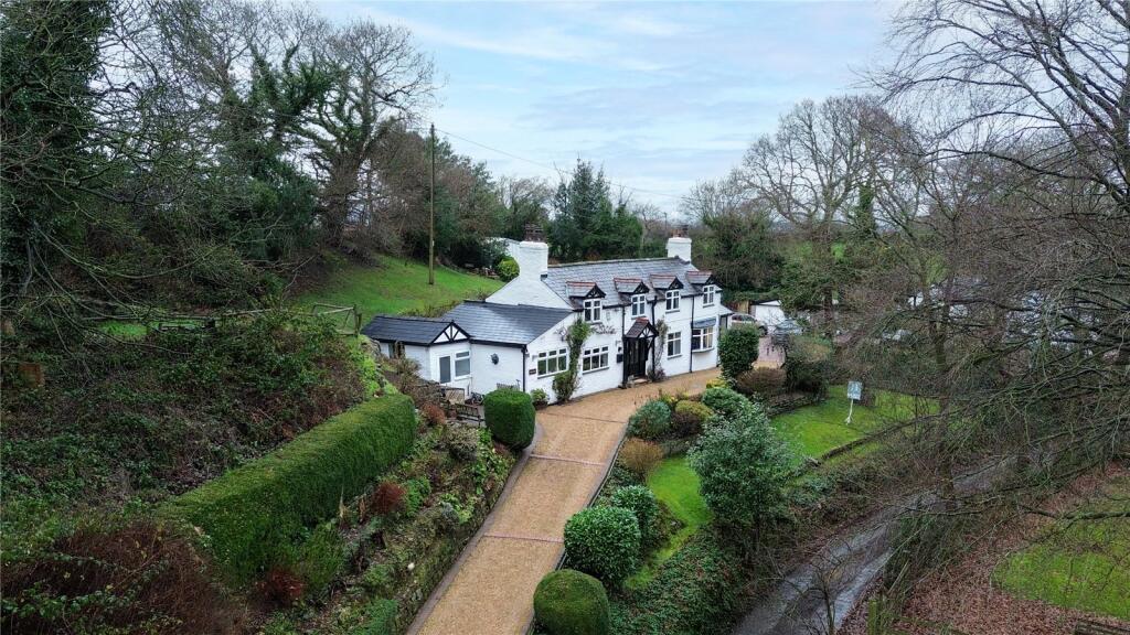 Main image of property: Dark Lane, Kingsley, Frodsham, Cheshire, WA6