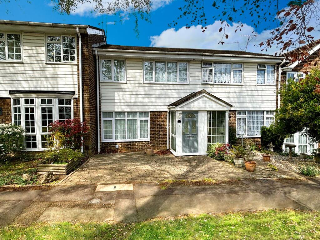 Main image of property: Wheatcroft Grove, Rainham, Gillingham, ME8