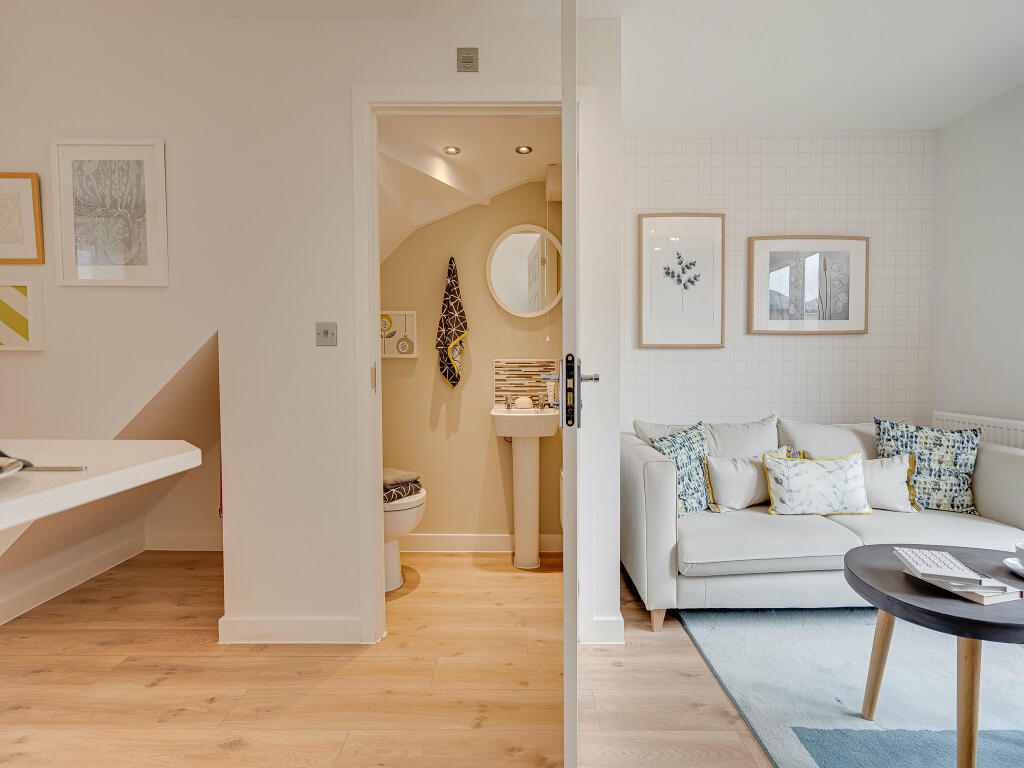 Additional property image - East Haven,
Woodham Road, 
Barry,
South Glamorgan, 
CF63 4JE