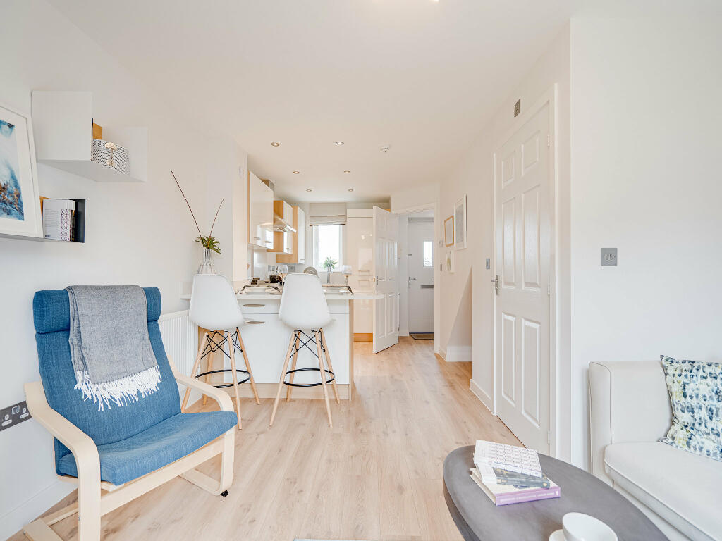 Additional property image - East Haven,
Woodham Road, 
Barry,
South Glamorgan, 
CF63 4JE