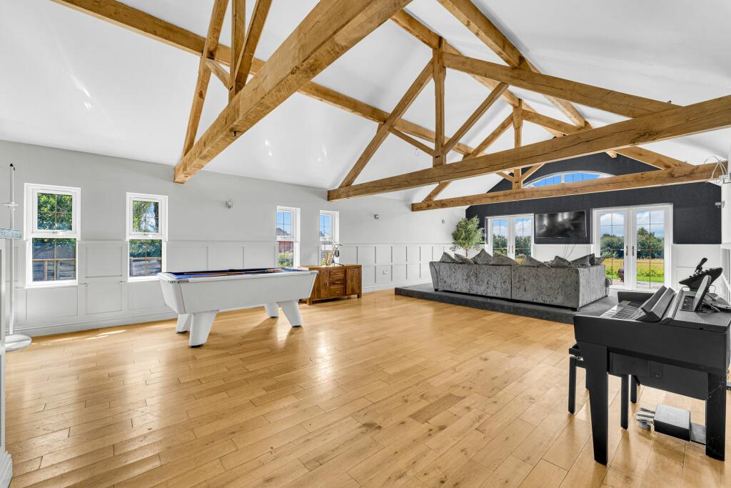 Additional property image - Dobb Brow Road, Westhoughton BL5 2AZ – Exceptional 7,806 sq ft Luxury Home on Expansive Grounds