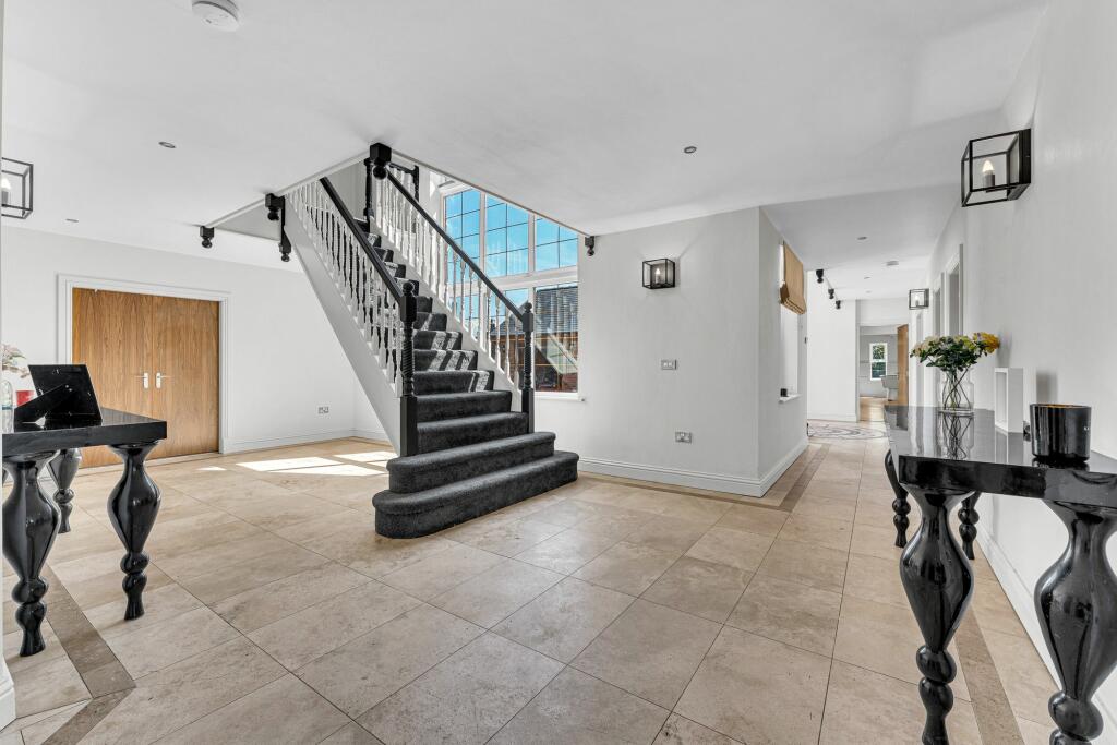 Additional property image - Dobb Brow Road, Westhoughton BL5 2AZ – Exceptional 7,806 sq ft Luxury Home on Expansive Grounds