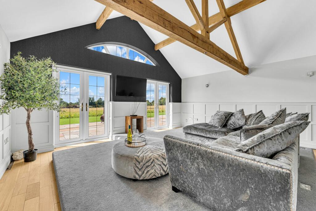 Additional property image - Dobb Brow Road, Westhoughton BL5 2AZ – Exceptional 7,806 sq ft Luxury Home on Expansive Grounds