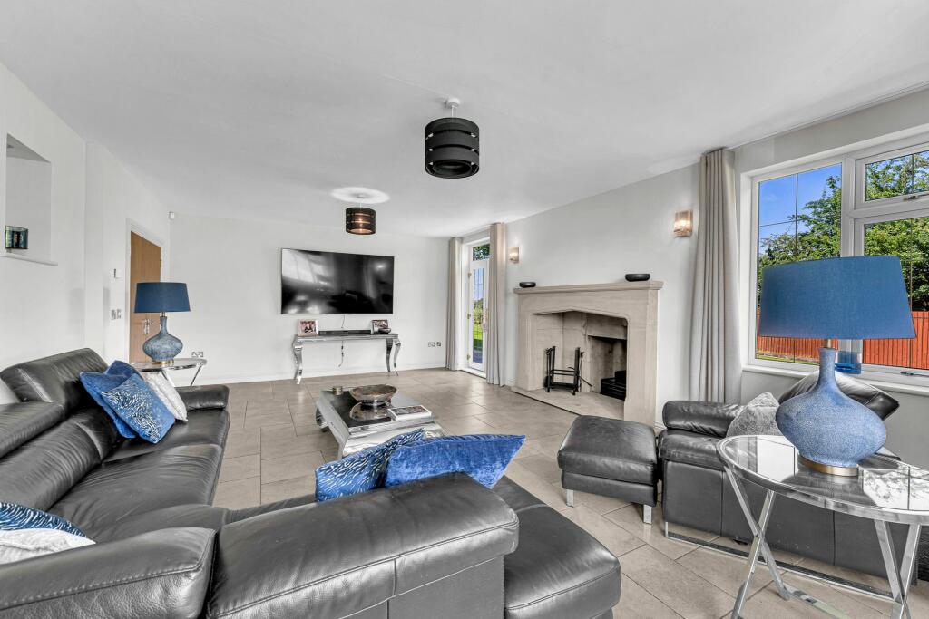 Additional property image - Dobb Brow Road, Westhoughton BL5 2AZ – Exceptional 7,806 sq ft Luxury Home on Expansive Grounds