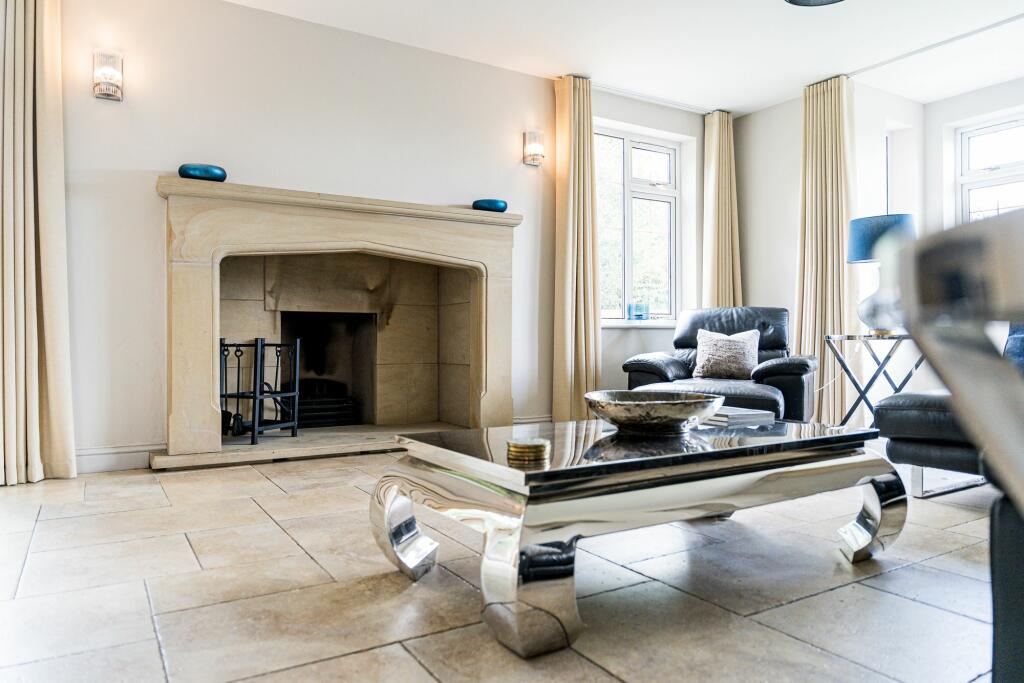 Additional property image - Dobb Brow Road, Westhoughton BL5 2AZ – Exceptional 7,806 sq ft Luxury Home on Expansive Grounds