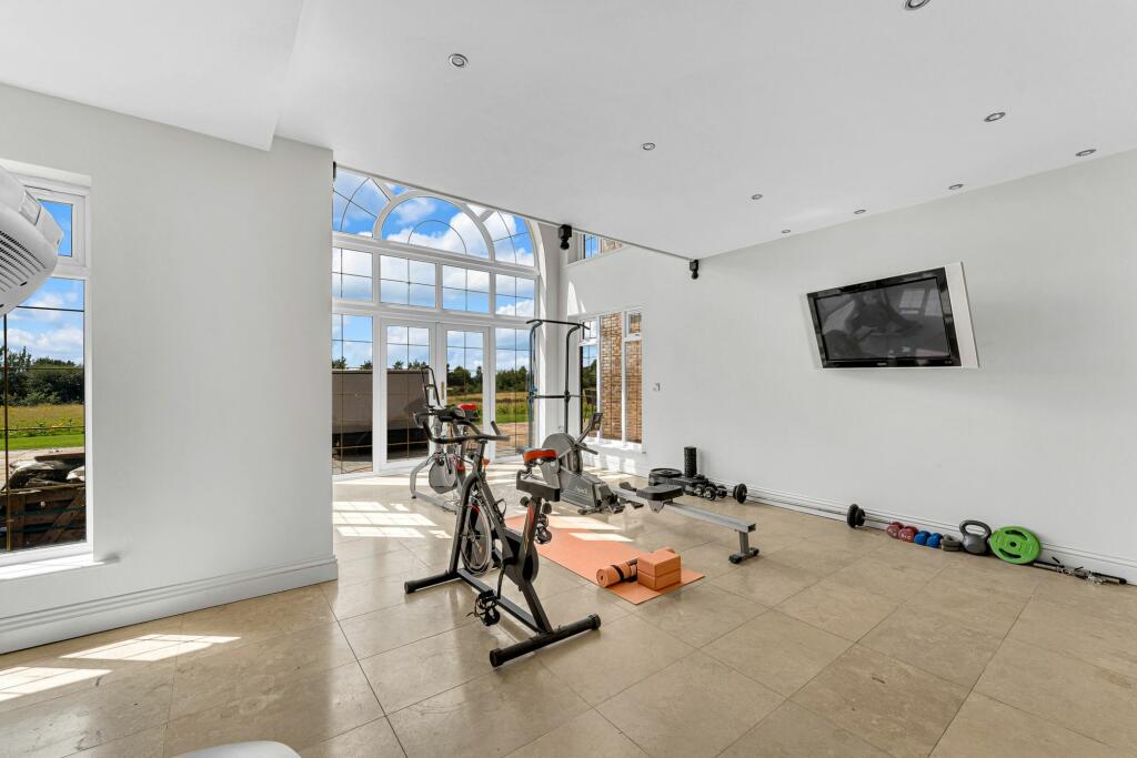 Additional property image - Dobb Brow Road, Westhoughton BL5 2AZ – Exceptional 7,806 sq ft Luxury Home on Expansive Grounds