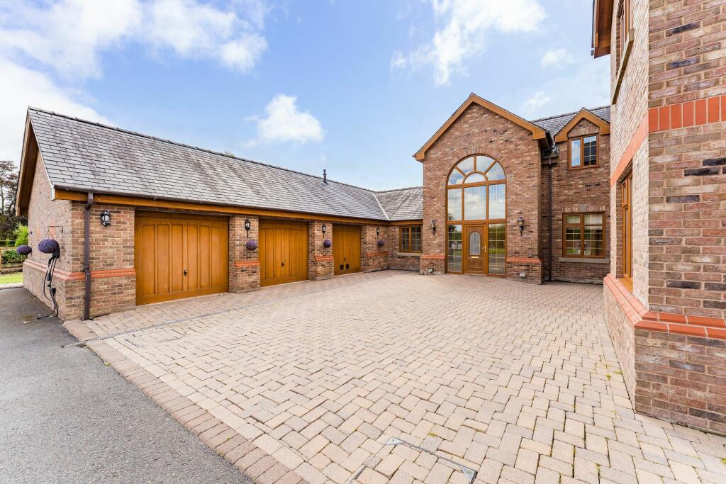 Additional property image - Dobb Brow Road, Westhoughton BL5 2AZ – Exceptional 7,806 sq ft Luxury Home on Expansive Grounds