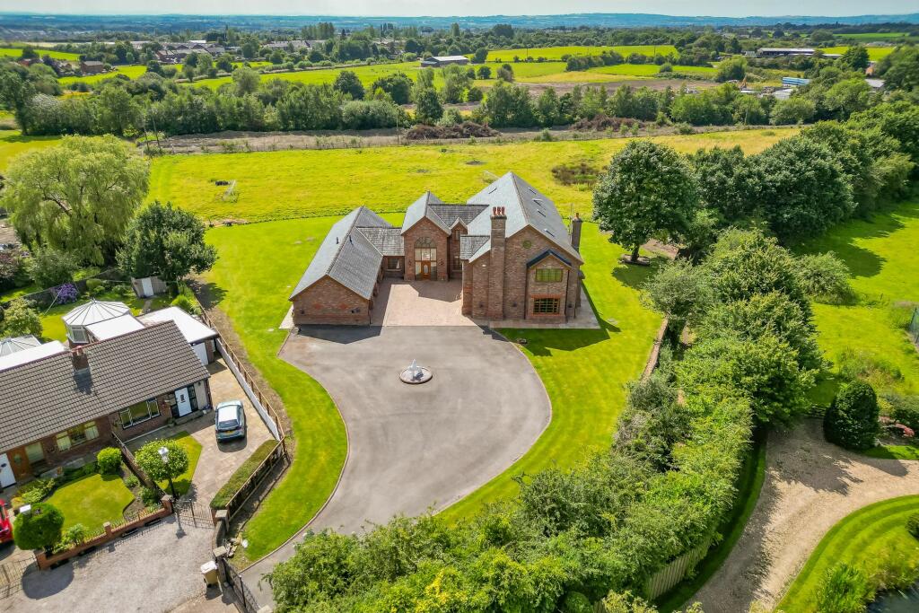 Additional property image - Dobb Brow Road, Westhoughton BL5 2AZ – Exceptional 7,806 sq ft Luxury Home on Expansive Grounds