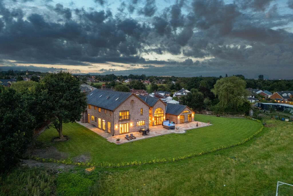 Additional property image - Dobb Brow Road, Westhoughton BL5 2AZ – Exceptional 7,806 sq ft Luxury Home on Expansive Grounds