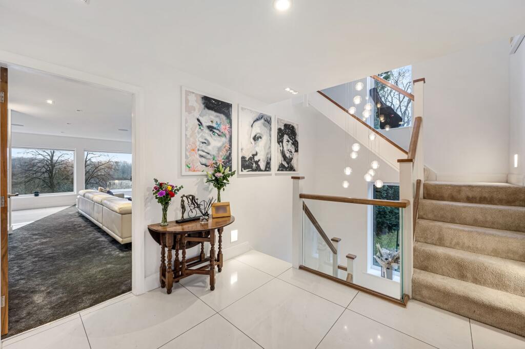 Additional property image - Moorview, Moss Bank Way, BL1 3LR – Stunning Home with Roof Terrace, Cinema Room & Outdoor Kitchen