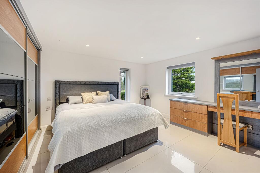 Additional property image - Moorview, Moss Bank Way, BL1 3LR – Stunning Home with Roof Terrace, Cinema Room & Outdoor Kitchen