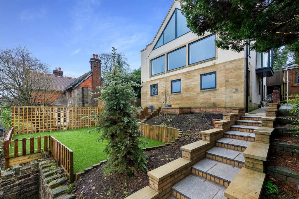 Additional property image - Moorview, Moss Bank Way, BL1 3LR – Stunning Home with Roof Terrace, Cinema Room & Outdoor Kitchen
