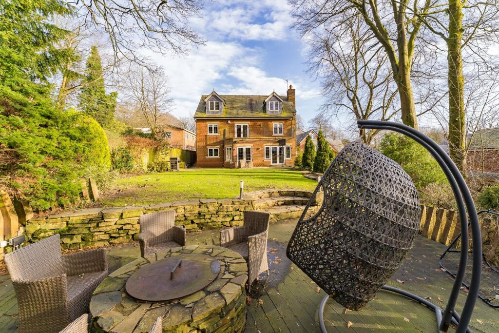Additional property image - Ascot House, The Keep BL1 5NG: A Stunning Six-Bedroom Gated Home with large Woodland Garden